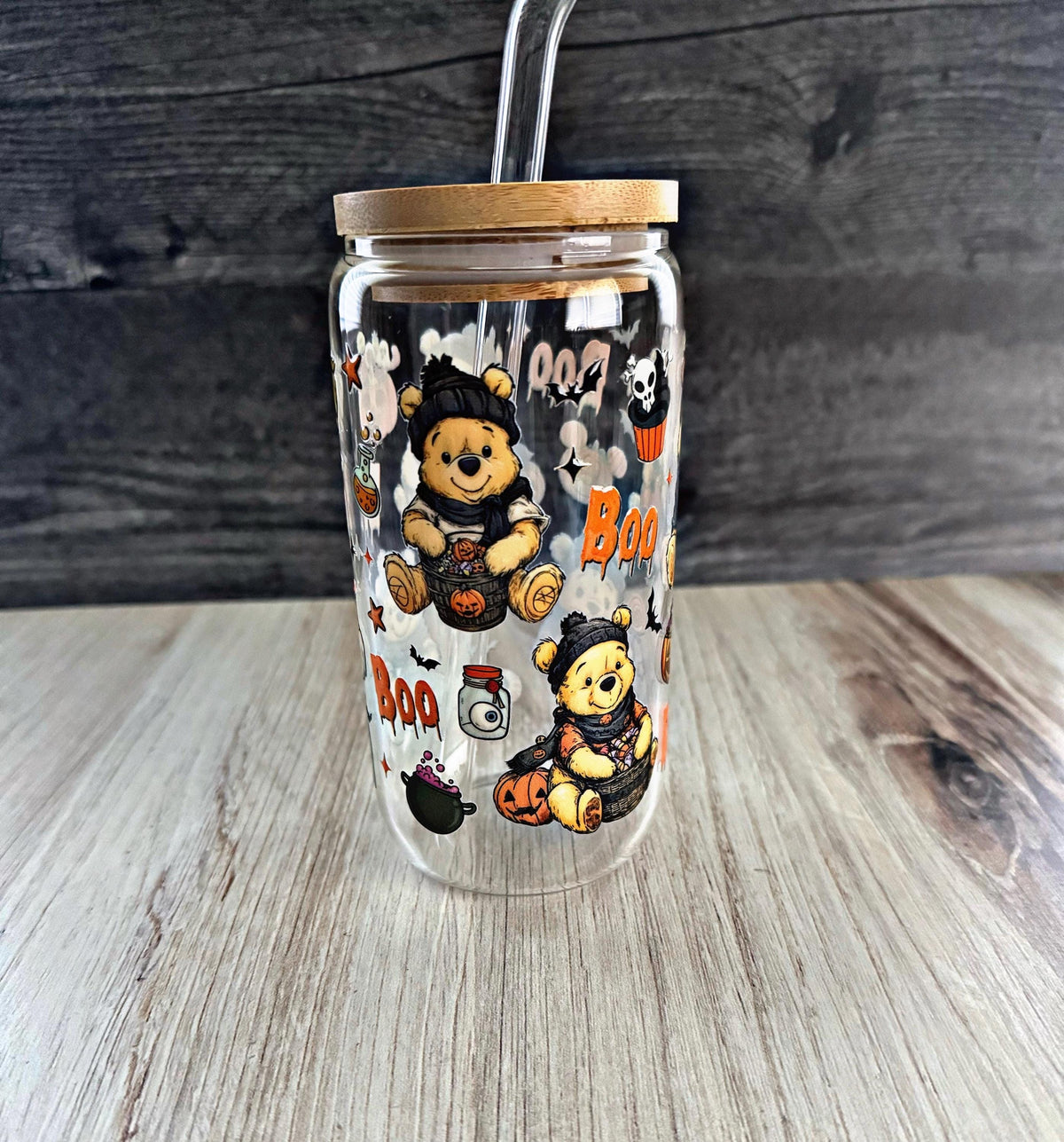 Winnie the Pooh Halloween Tumbler – 16 oz Glass Cup with Bamboo Lid & Straw | Spooky Season Disney Drinkware | Cute Fall Coffee Cup